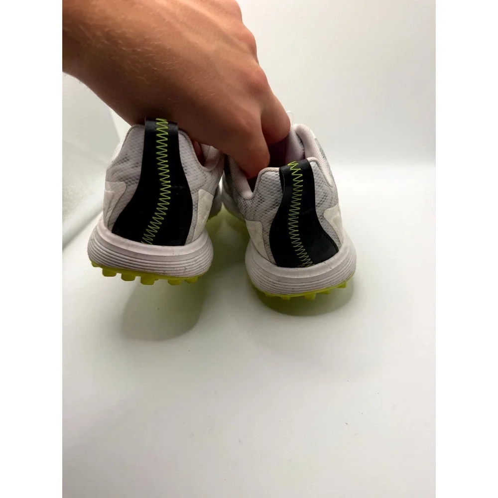 Adidas CodeChaos 25 BOA J IG8770 Unisex Kids 3.5 Sneaker White Black Golf Shoes